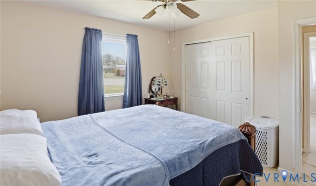 598 Old Wagner Rd, Petersburg, VA 23805