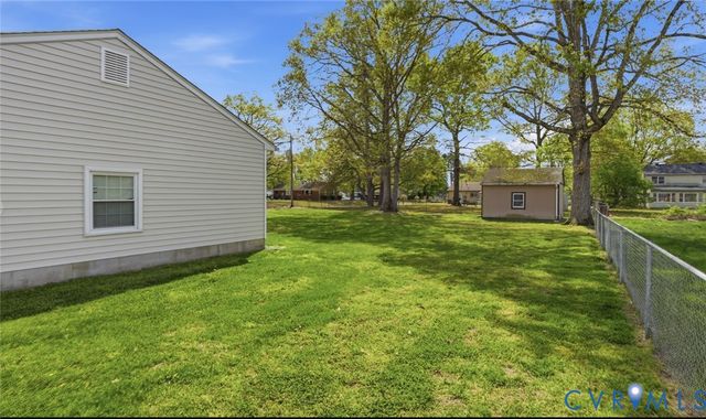 598 Old Wagner Rd, Petersburg, VA 23805