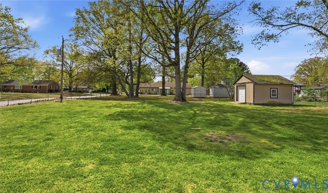 598 Old Wagner Rd, Petersburg, VA 23805