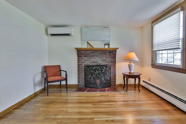 141 Hollis Ave, Quincy, MA 02171