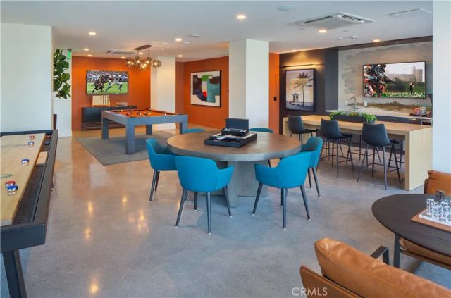 6263 Topanga Canyon Boulevard 346, Woodland Hills, CA 91367