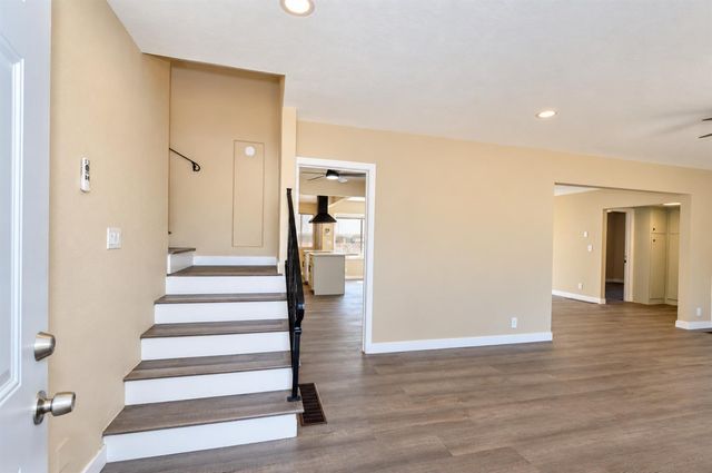 6300 14th Ave, Sacramento, CA 95820