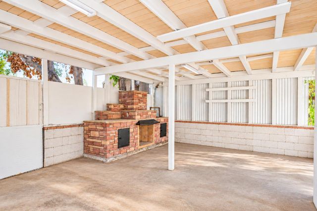 6300 14th Ave, Sacramento, CA 95820