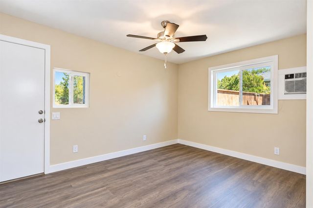 6300 14th Ave, Sacramento, CA 95820