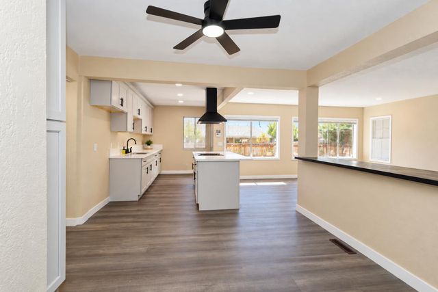 6300 14th Ave, Sacramento, CA 95820