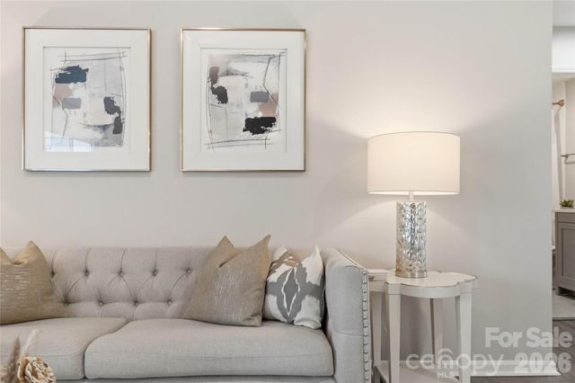 9400 S Vicksburg Park Court, Charlotte, NC 28210