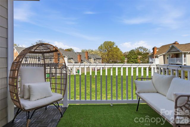 9400 S Vicksburg Park Court, Charlotte, NC 28210