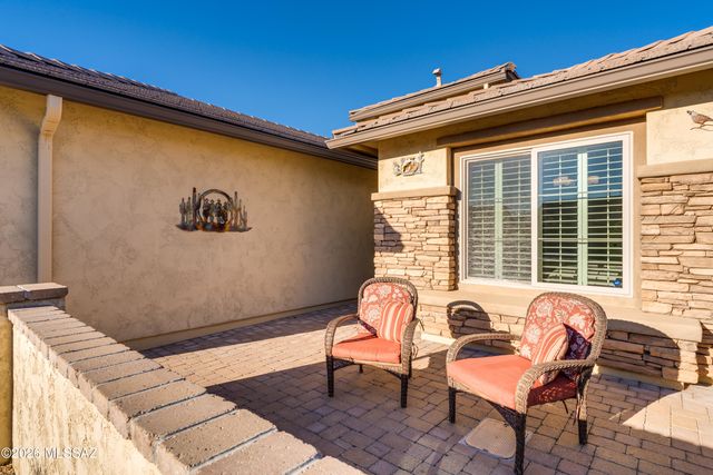 2371 E Skywalker Way, Green Valley, AZ 85614