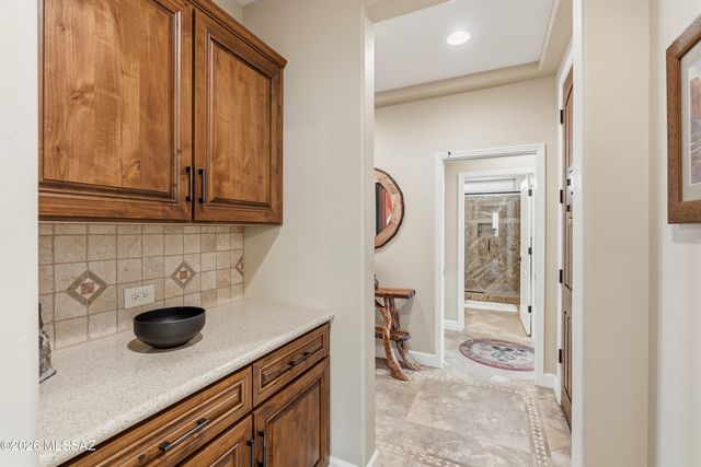 2371 E Skywalker Way, Green Valley, AZ 85614