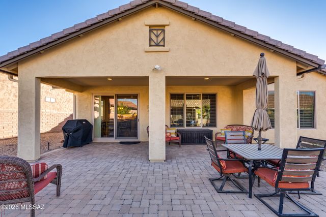 2371 E Skywalker Way, Green Valley, AZ 85614