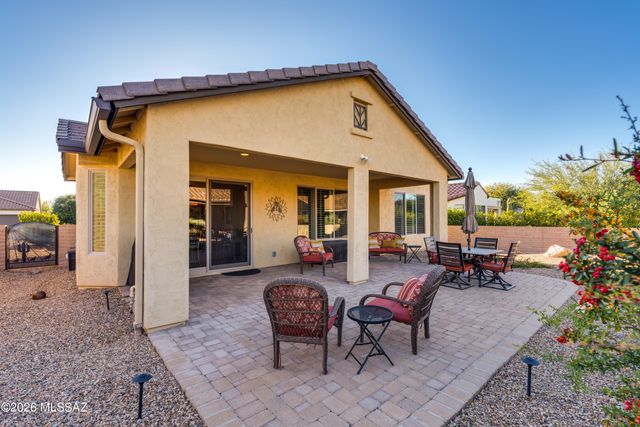 2371 E Skywalker Way, Green Valley, AZ 85614