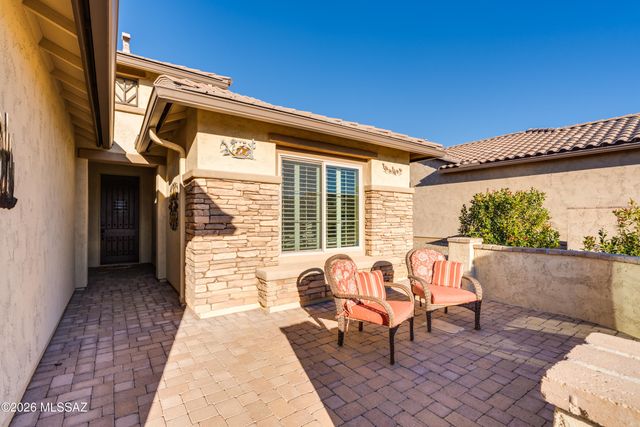 2371 E Skywalker Way, Green Valley, AZ 85614