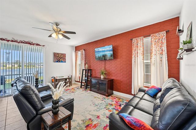 7162 50TH AVENUE CIRCLE E, Palmetto, FL 34221