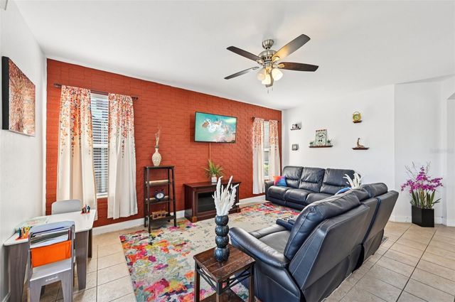 7162 50TH AVENUE CIRCLE E, Palmetto, FL 34221