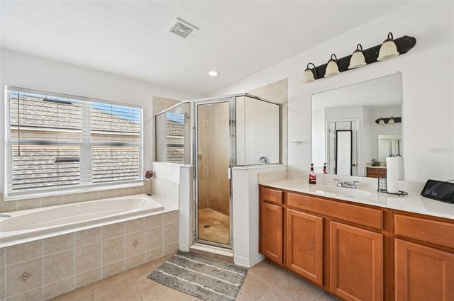 7162 50TH AVENUE CIRCLE E, Palmetto, FL 34221