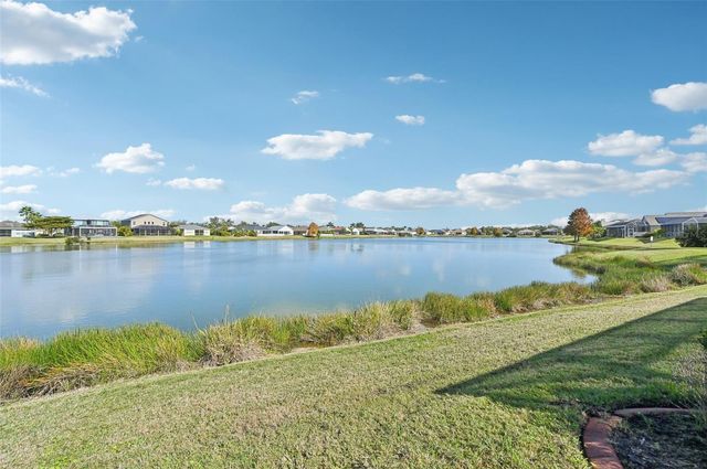 7162 50TH AVENUE CIRCLE E, Palmetto, FL 34221