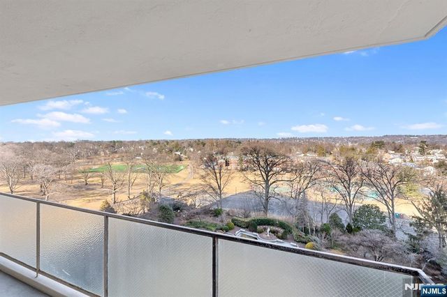 377 S Harrison Street 9G, East Orange, NJ 07018