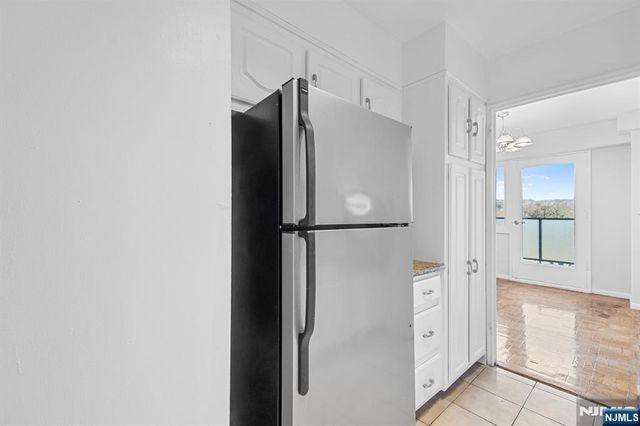 377 S Harrison Street 9G, East Orange, NJ 07018