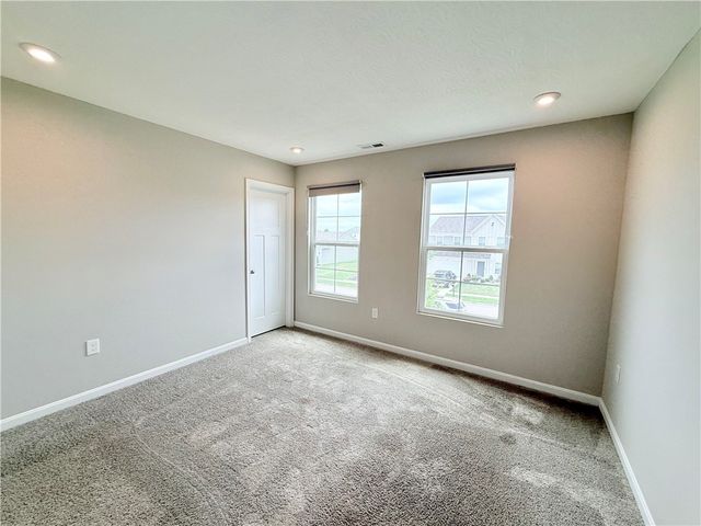 127 Brooke Parke Avenue, Brookville, OH 45309