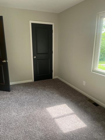 2741 Baker Avenue, Cincinnati, OH 45211