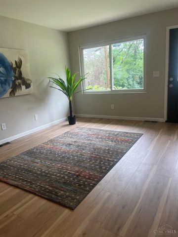 2741 Baker Avenue, Cincinnati, OH 45211