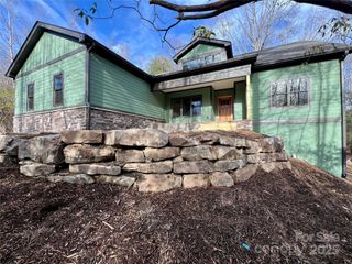 397 Soquili Drive, Brevard, NC 28712