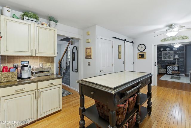 2 Maiden Lane, Toms River, NJ 08753