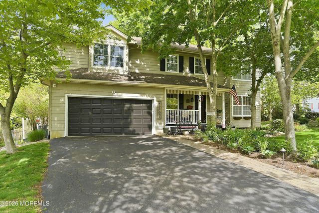 2 Maiden Lane, Toms River, NJ 08753