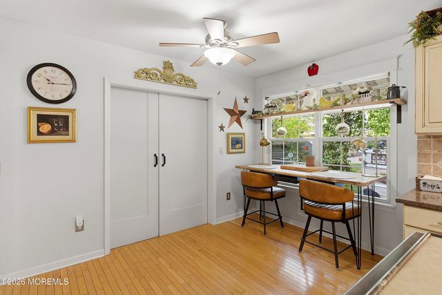 2 Maiden Lane, Toms River, NJ 08753