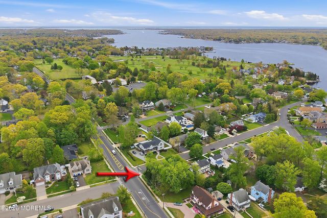 2 Maiden Lane, Toms River, NJ 08753