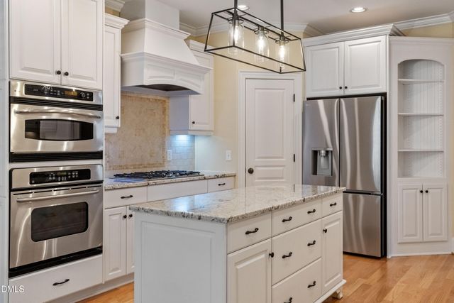 3720 Grandbridge Drive, Apex, NC 27539
