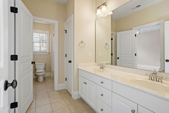 3720 Grandbridge Drive, Apex, NC 27539