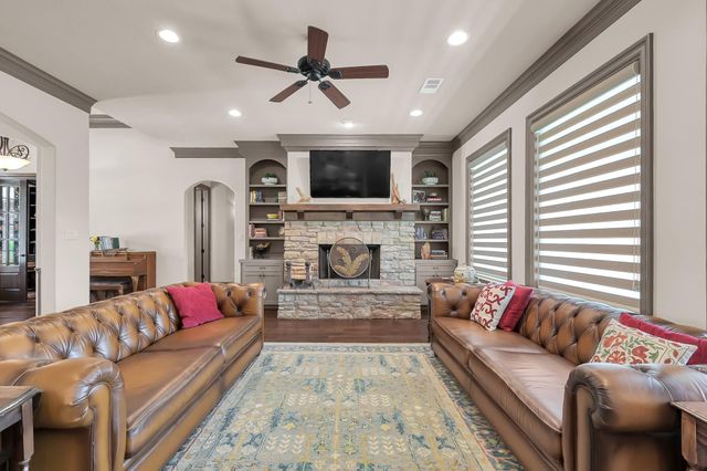 2404 Bramlet Drive, Conroe, TX 77304