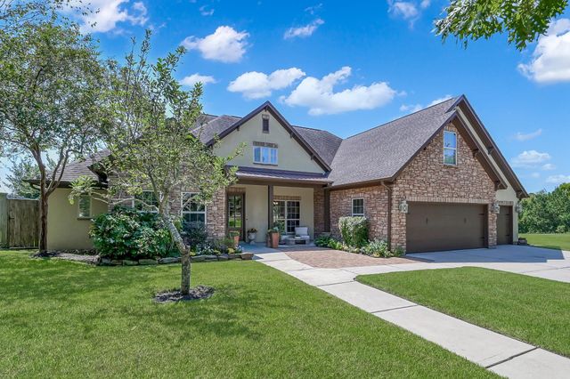 2404 Bramlet Drive, Conroe, TX 77304
