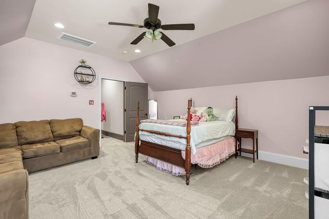 2404 Bramlet Drive, Conroe, TX 77304