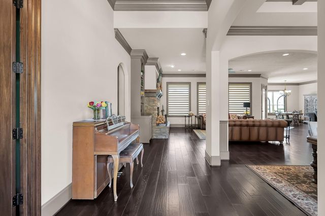 2404 Bramlet Drive, Conroe, TX 77304