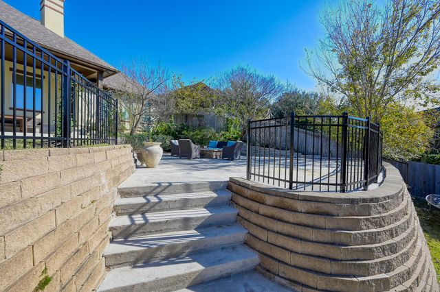 2404 Bramlet Drive, Conroe, TX 77304