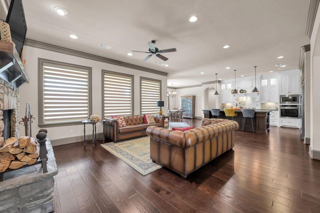 2404 Bramlet Drive, Conroe, TX 77304