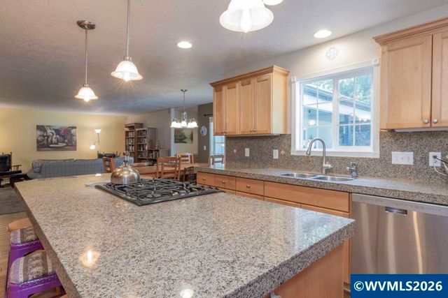 2224 Rogers Ln NW, Salem, OR 97304