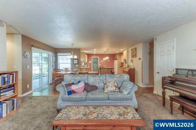 2224 Rogers Ln NW, Salem, OR 97304