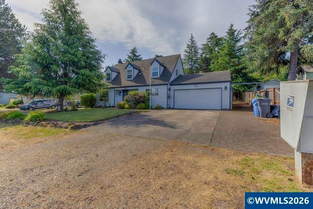 2224 Rogers Ln NW, Salem, OR 97304
