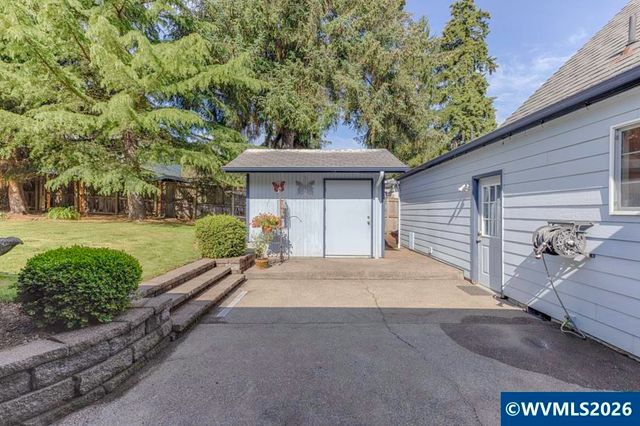 2224 Rogers Ln NW, Salem, OR 97304