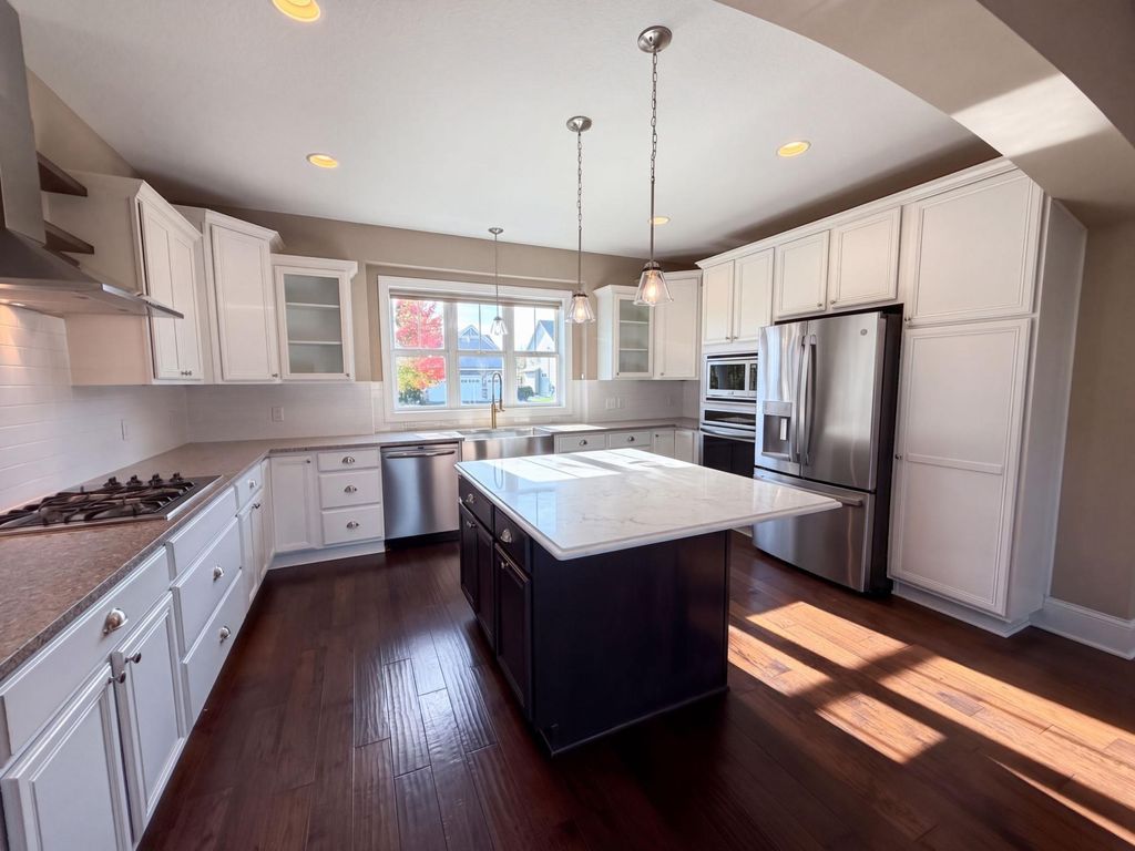 1120 Francesca Court, Chaska, MN 55318 — photo 2