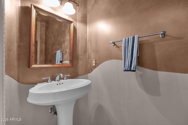 13600 N FOUNTAIN HILLS Boulevard 605, Fountain Hills, AZ 85268