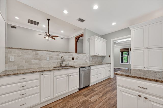 1012 Burchbury Trail, Argyle, TX 76226