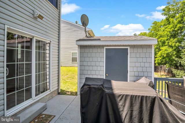 19 PARKVIEW DR, Carlisle, PA 17013