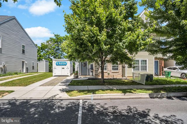 19 PARKVIEW DR, Carlisle, PA 17013