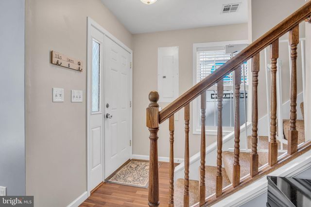 19 PARKVIEW DR, Carlisle, PA 17013