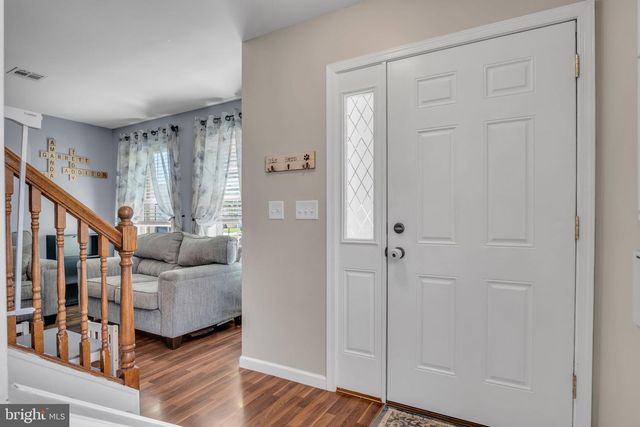 19 PARKVIEW DR, Carlisle, PA 17013