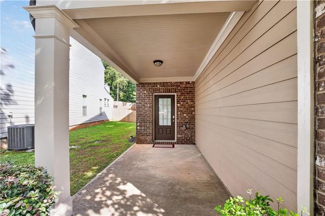 5606 Apple Grove Road, Buford, GA 30519